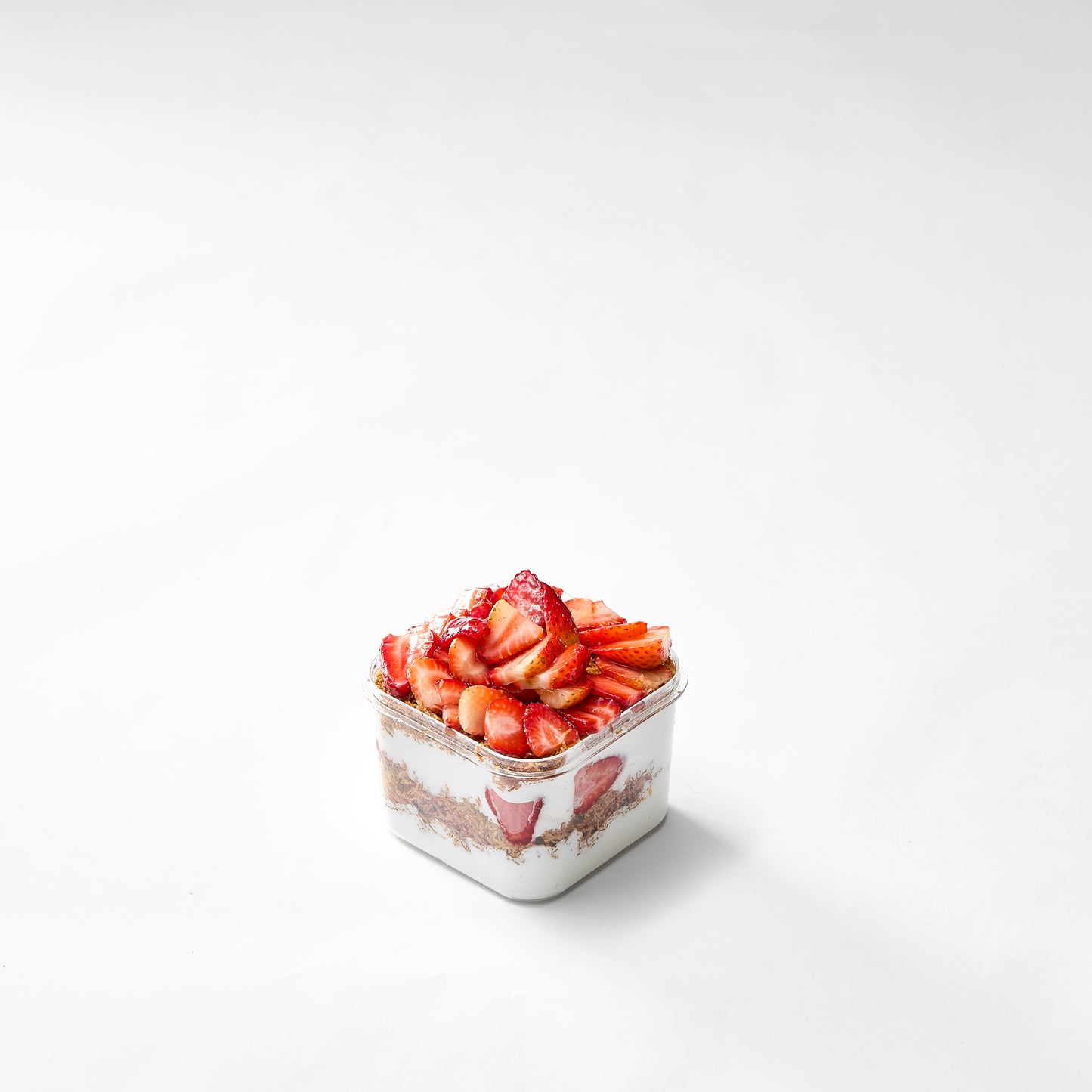 Strawberry Kunafa Cup