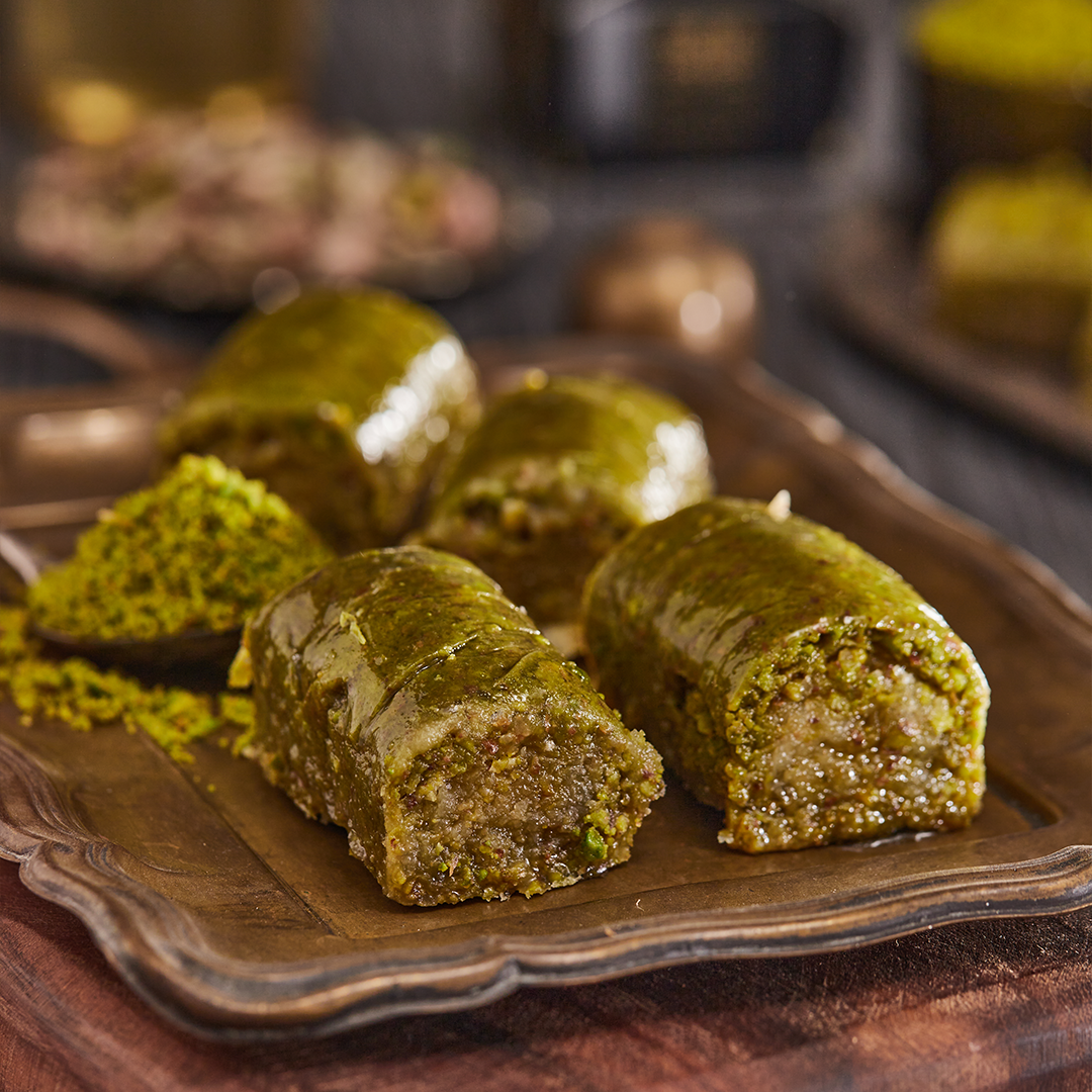 Wrap with Pistachio